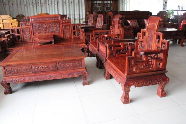 邊使用邊升值的紅木家具:大葉紅檀和小葉紅檀