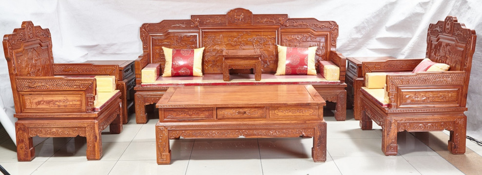 紅木家具清式非花 傳統(tǒng)工藝與現(xiàn)代審美的完美融合